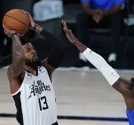 爱游戏中国官方网站-德甲赛程吃紧，洛杉矶快船窗口期状态回暖，质疑声仍在，资深球员宣示担当