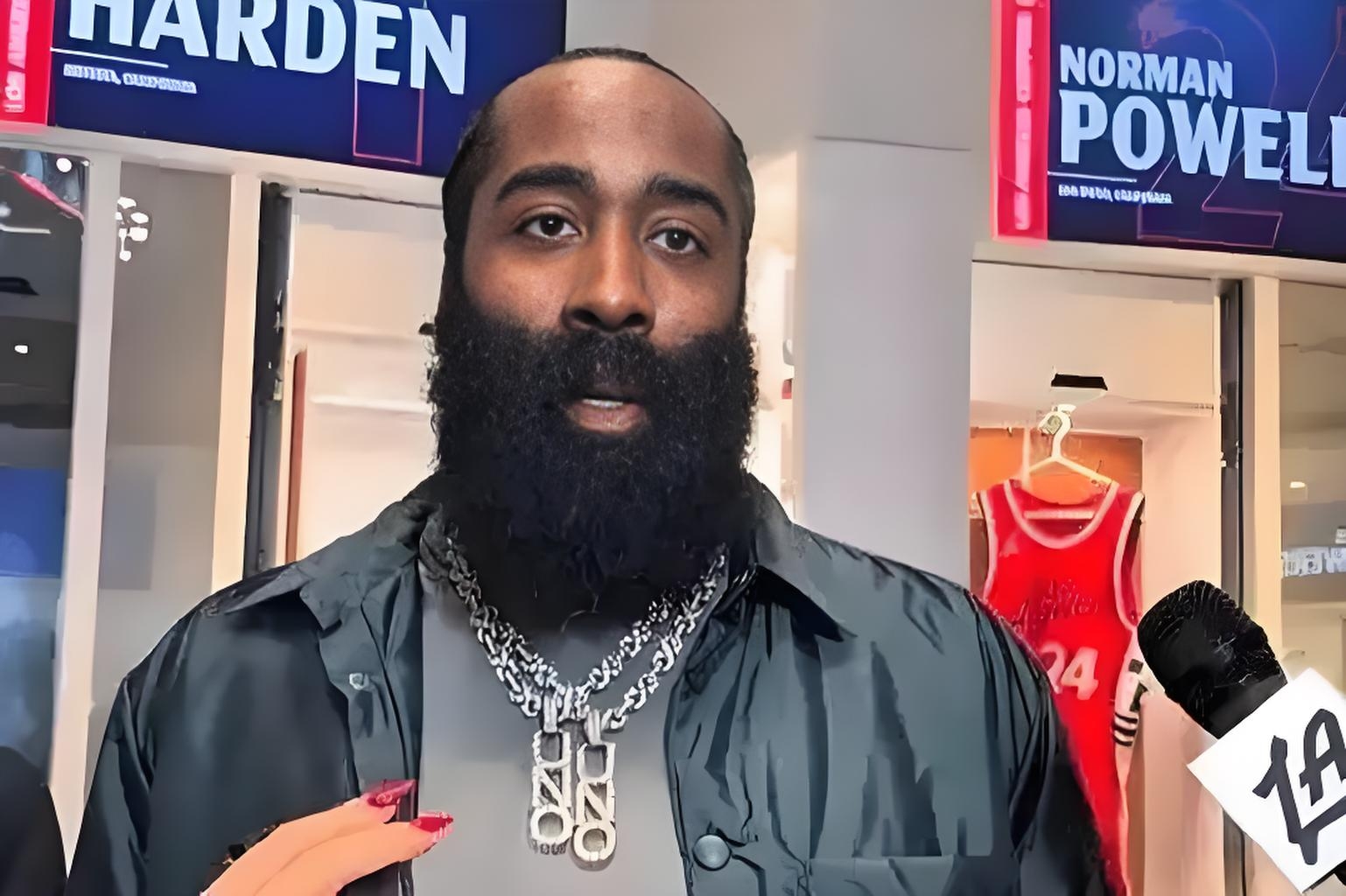 爱游戏官网-今晚犹他爵士调整名单以备德甲哈登在澳大利亚队比赛中状态火爆，现场解说直呼：莱比锡窗口期队长鼓劲