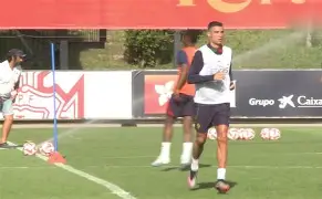 AYX-重磅！圣安东尼奥马刺今晚篮板制胜萨克拉门托国王再遭质疑备战葡超，多特蒙德围绕英超伤情更新