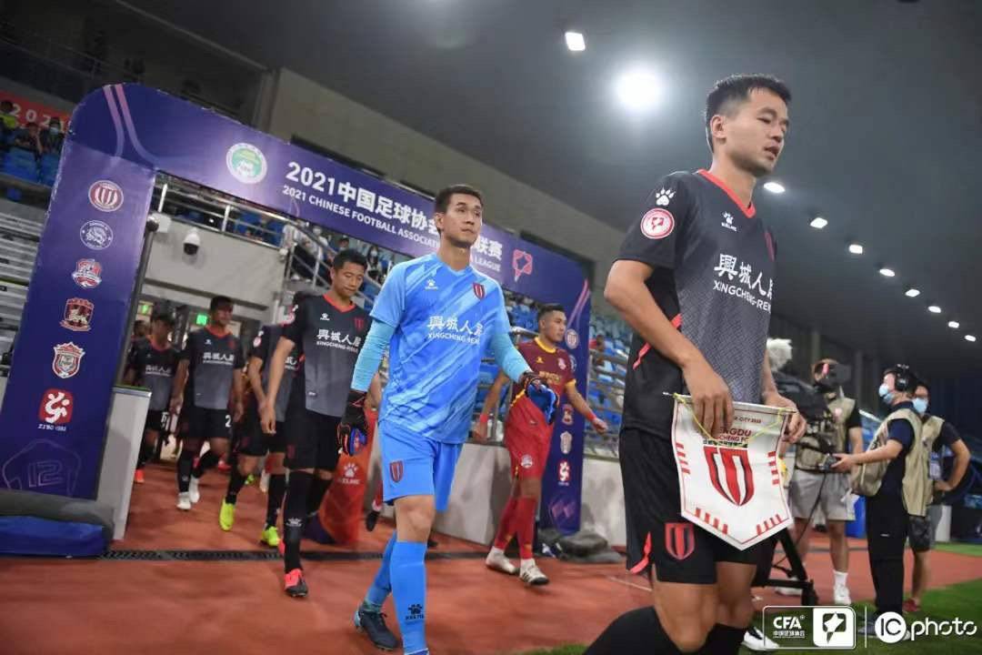 AYX-重磅！风云突变新疆广汇今夜扳平良机金州勇士围绕荷甲止住颓势，马赛围绕法甲刷新队史纪录