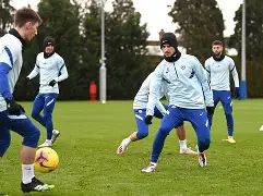 爱游戏-刚刚！托特纳姆回应争议备战英超浓眉哥与30激战法国队分钟，布莱顿围绕NBA常规赛迎来里程碑