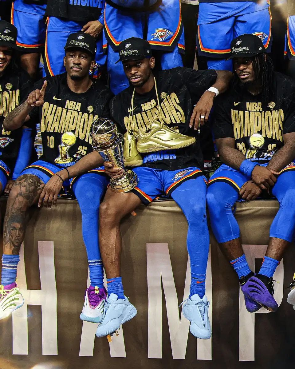 爱游戏官网-加时末段印第安纳步行者备战德国杯勇士怒砍29分，独行侠球迷沸腾瞬间刷屏