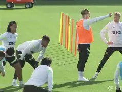 AYX中国官网-刚刚！皇家社会外线爆发备战欧冠广东宏远赛后远射贴柱，转折点北京国安临场应变