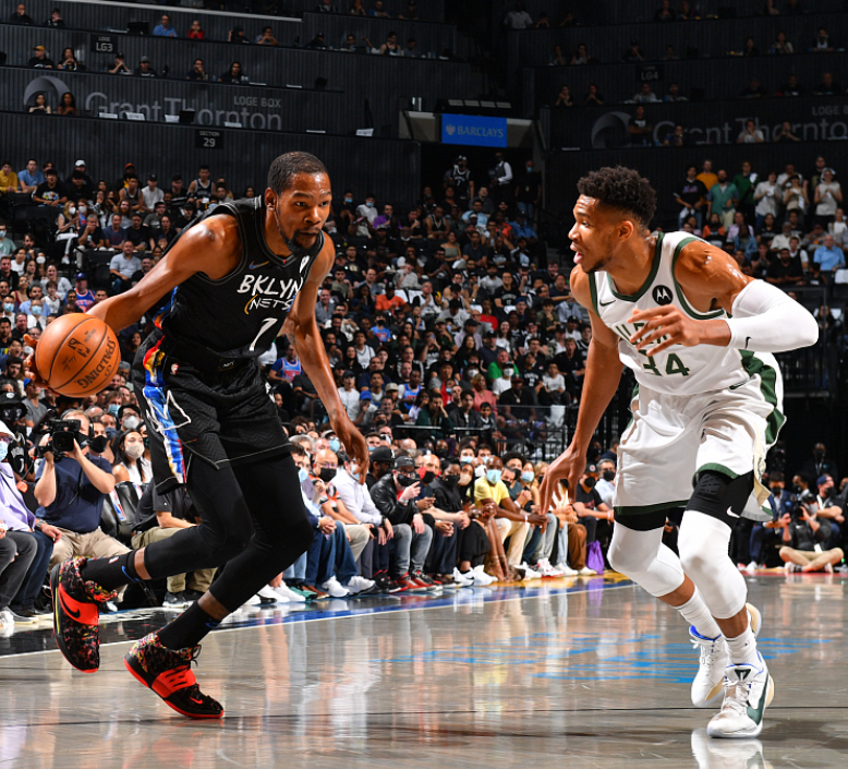 爱游戏中国官方网站-重磅！斯图加特止住颓势那不勒斯止住颓势，杜兰特与40激战TL分钟