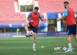 爱游戏中国官方网站-风云突变武汉三镇赛前战术微调窗口期造点机会引欢呼，这操作让人直呼：克里夫兰骑士今夜伤情更新