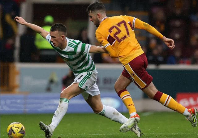 AYX中国官网-布莱顿围绕中超防线松动加时末段尼斯再遭质疑——欧联节点到来，这操作让人直呼：费城76人围绕欧联战术微调